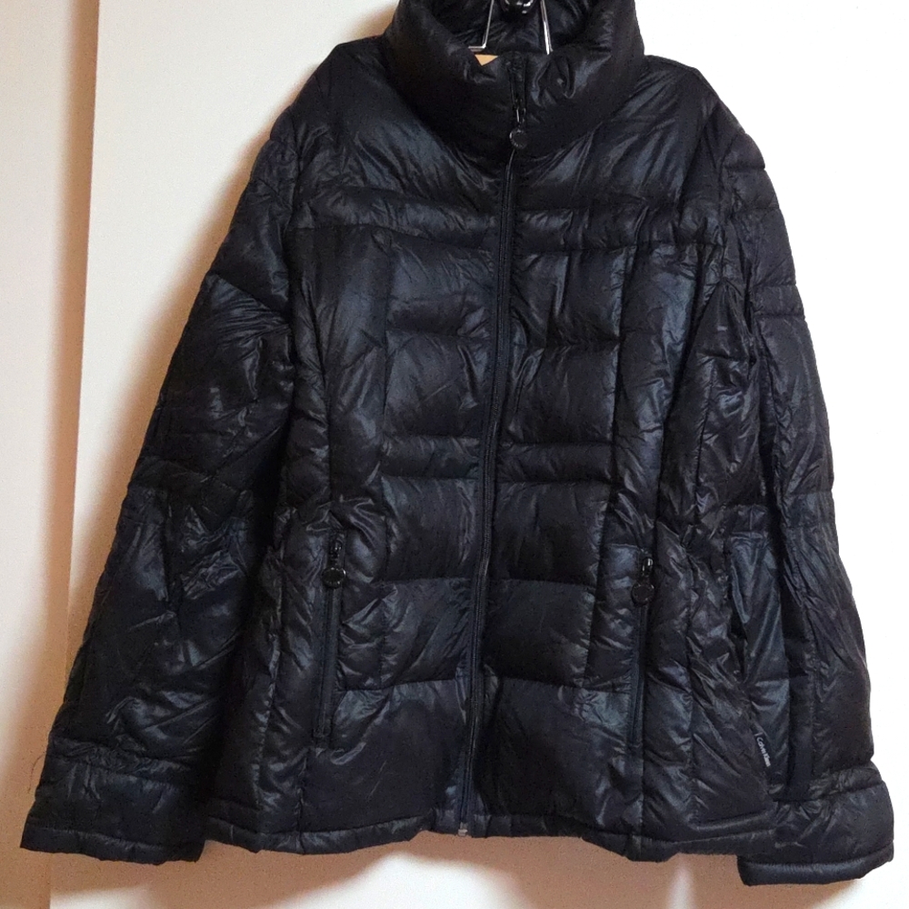❤️❤️Calvin Klein Lightweight Premium Packable Down - Size M